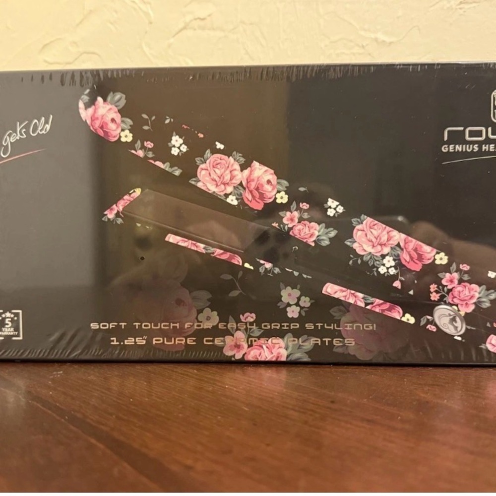 Royale Genius Hair straightener flat iron 1.25 Pure Ceramic Plates $385 - Picture 5 of 6